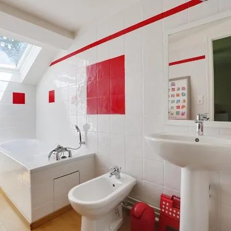 Villa Villa Avec Piscine Au Calme - 8 Pers. - Fr-1-413-144